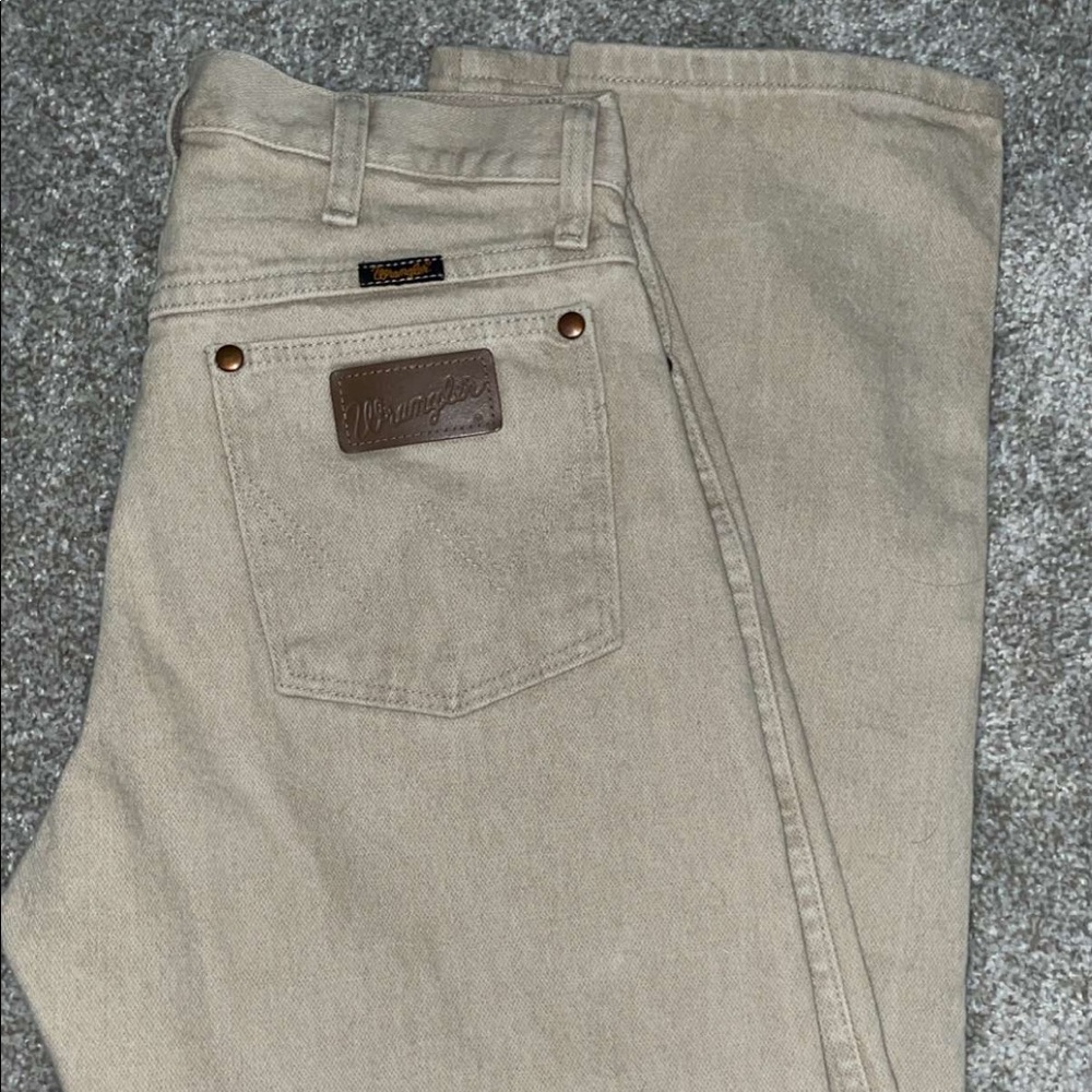 Wrangler Cowboy Cut Jeans- Light Tan/Cream Color- Size 29x30 (fit like a 2-4)